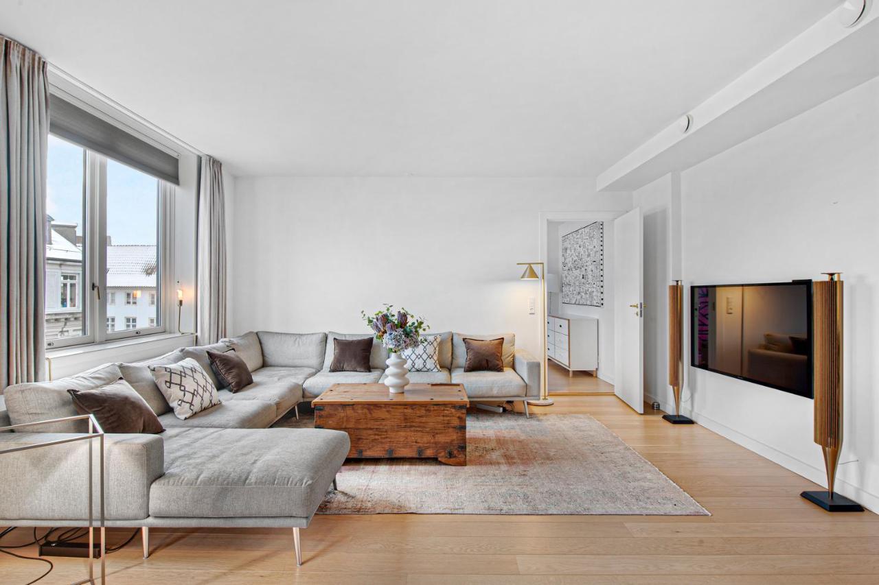 Sanders Monarch - Charming One-Bedroom Apartment With Two Balconies โคเปนเฮเกน ภายนอก รูปภาพ