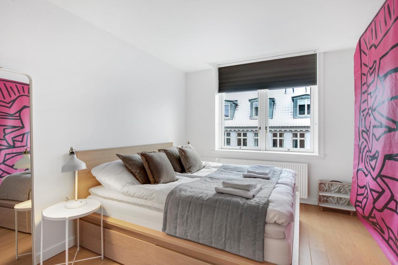 Sanders Monarch - Charming One-Bedroom Apartment With Two Balconies โคเปนเฮเกน ภายนอก รูปภาพ